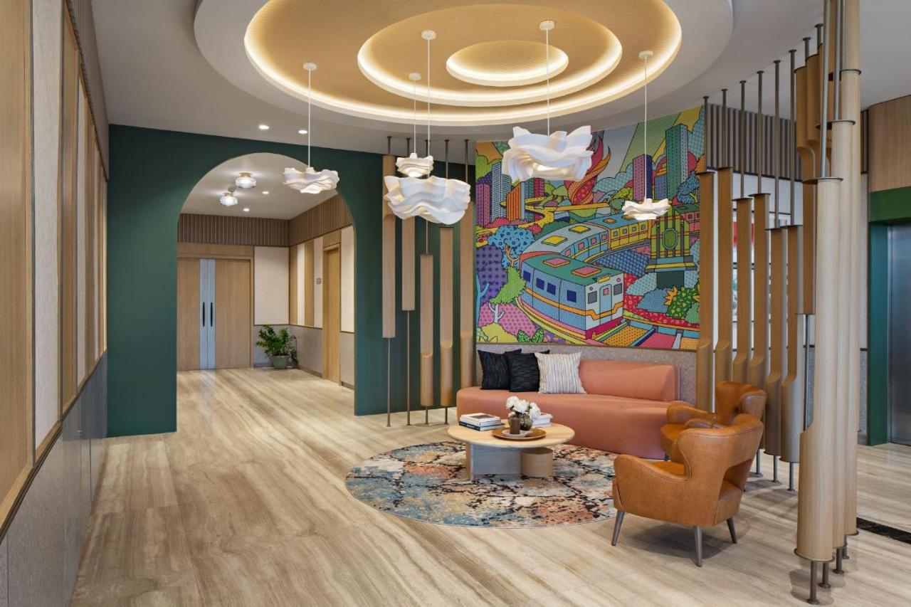 Maxonehotels At Kota Harapan Indah-Бекаси Экстерьер фото